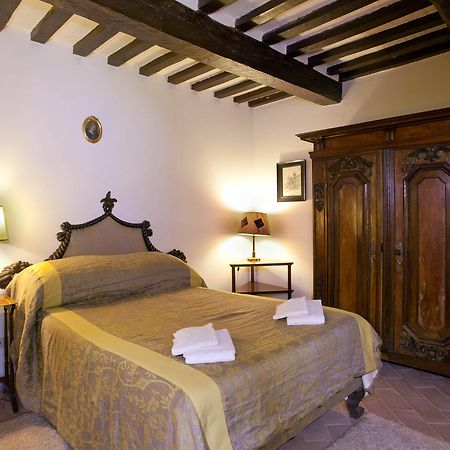 Castello Di Magrano Guest House Carbonesca ภายนอก รูปภาพ