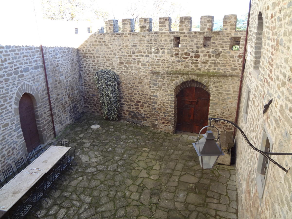 Castello Di Magrano Guest House Carbonesca ภายนอก รูปภาพ