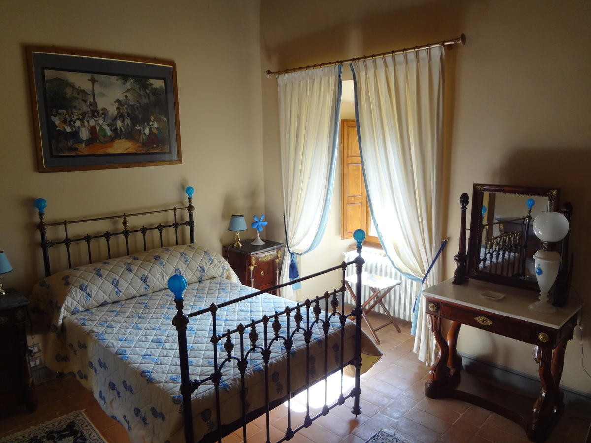 Castello Di Magrano Guest House Carbonesca ภายนอก รูปภาพ