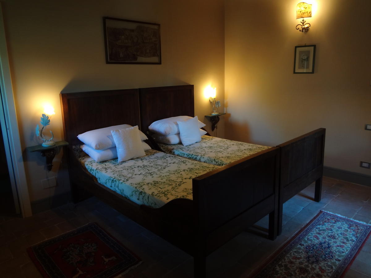 Castello Di Magrano Guest House Carbonesca ภายนอก รูปภาพ