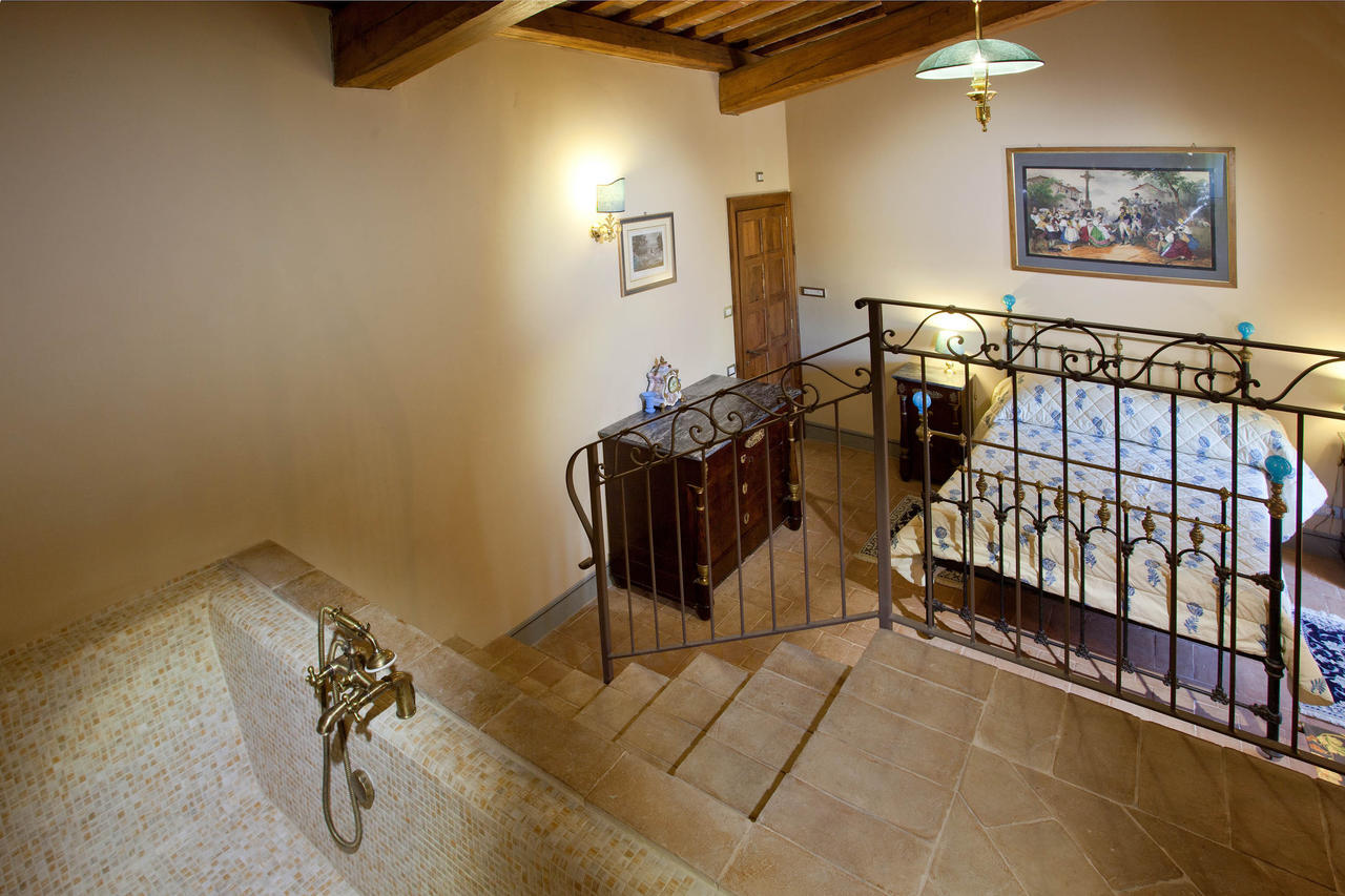 Castello Di Magrano Guest House Carbonesca ภายนอก รูปภาพ